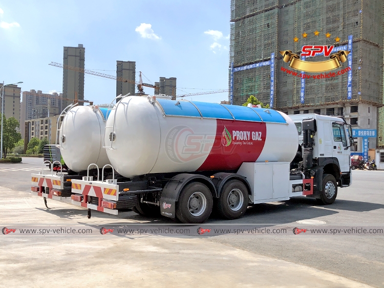 20,000 Litres LPG Dispensing Truck SINOTRUK - RB